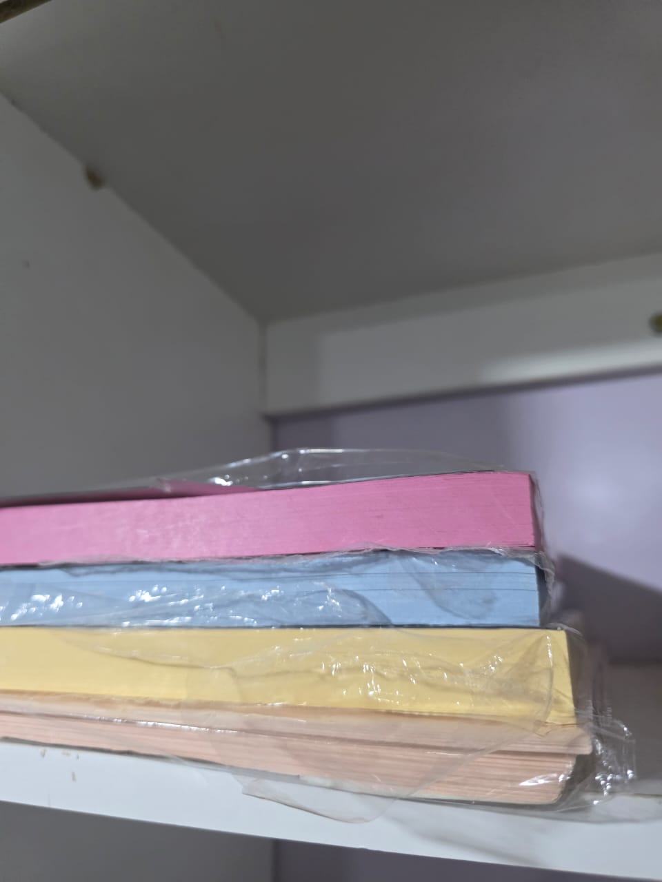 4 Colored Paper – Assorted Pack